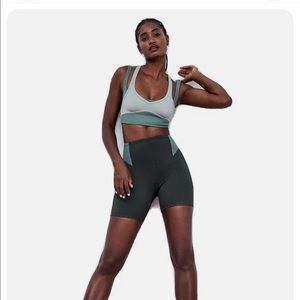 For Love and Lemons workout set